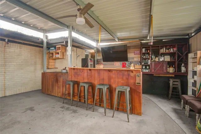 $269,900 | 108 Spruce Street, Lake Jackson, TX 77566