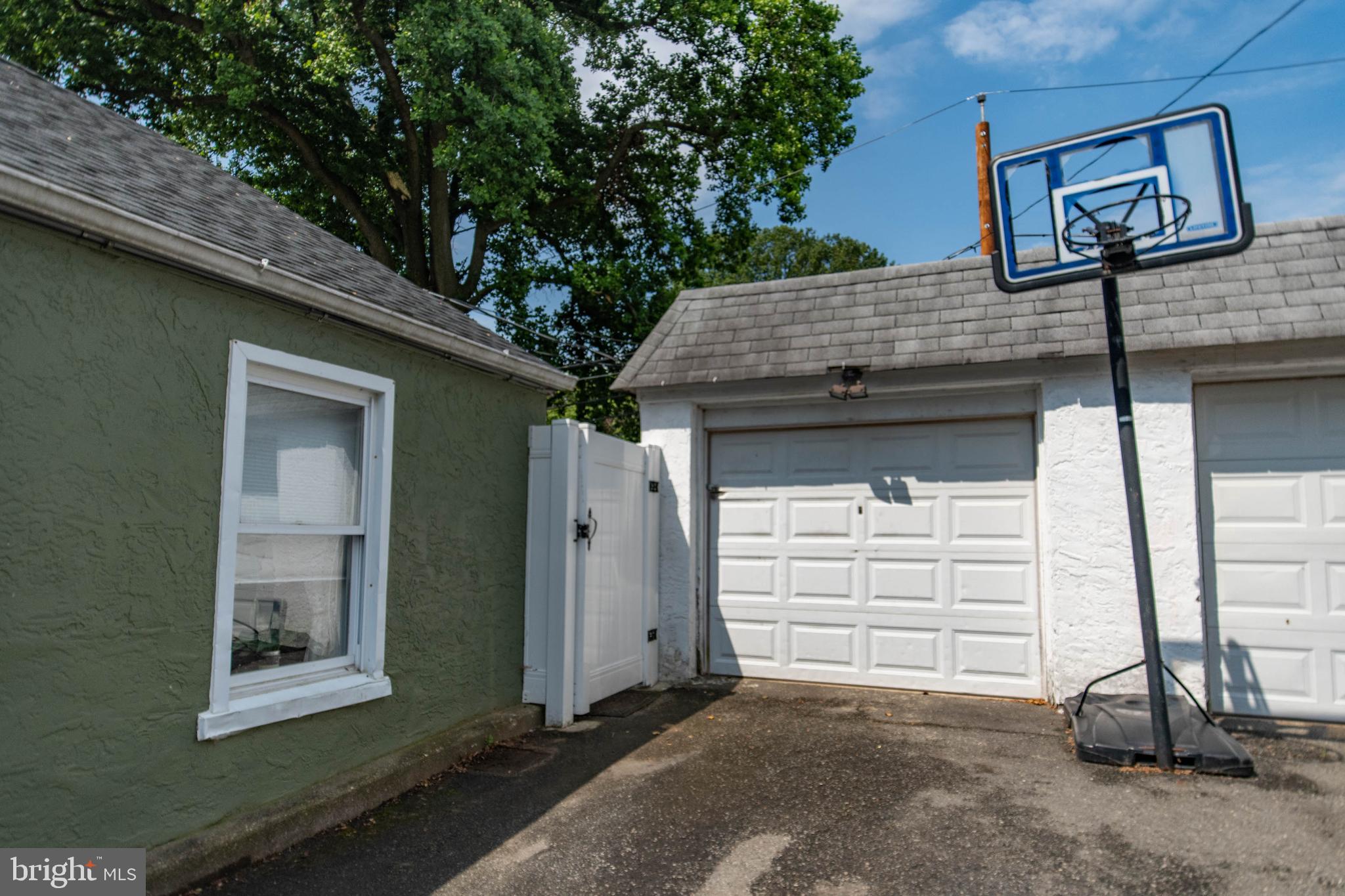 9258 Annapolis Road Philadelphia, PA 19114 - Photo 22 of 25 Gallery Image 22