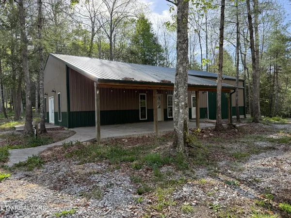 $189,900 | 223 Crouch Branch Lane, Allardt, TN 38504