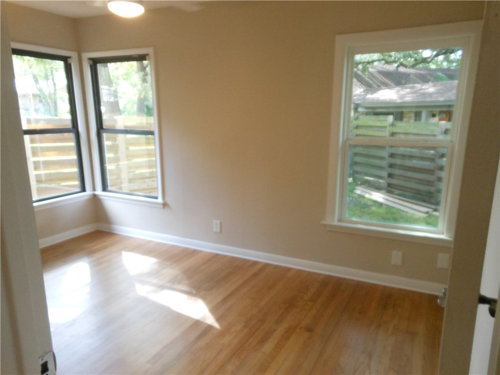 4615 Banister Lane Austin, TX 78745 - Photo 12 of 15