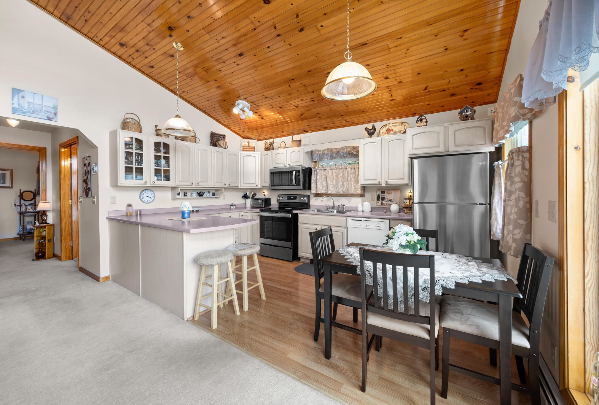 52 Shore Path Dedham, ME 04605 - Photo 11 of 45 Kitchen & Dining