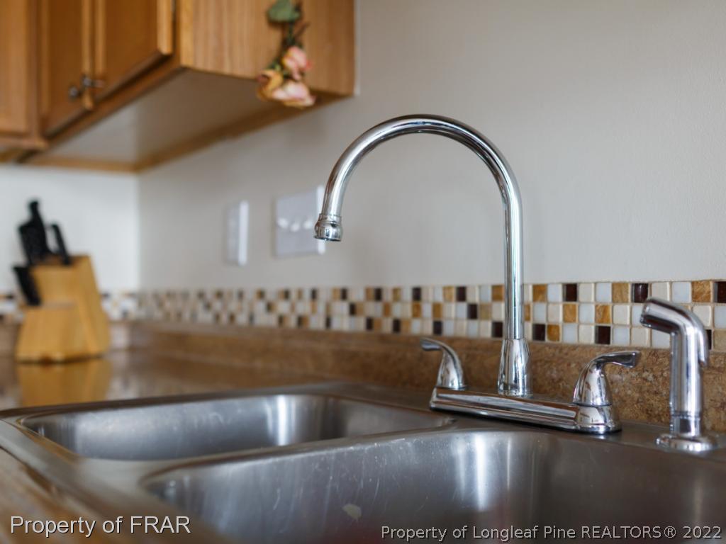 5114 Archer Road Hope Mills, NC 28348 - Photo 11 of 33 Gallery Image 11