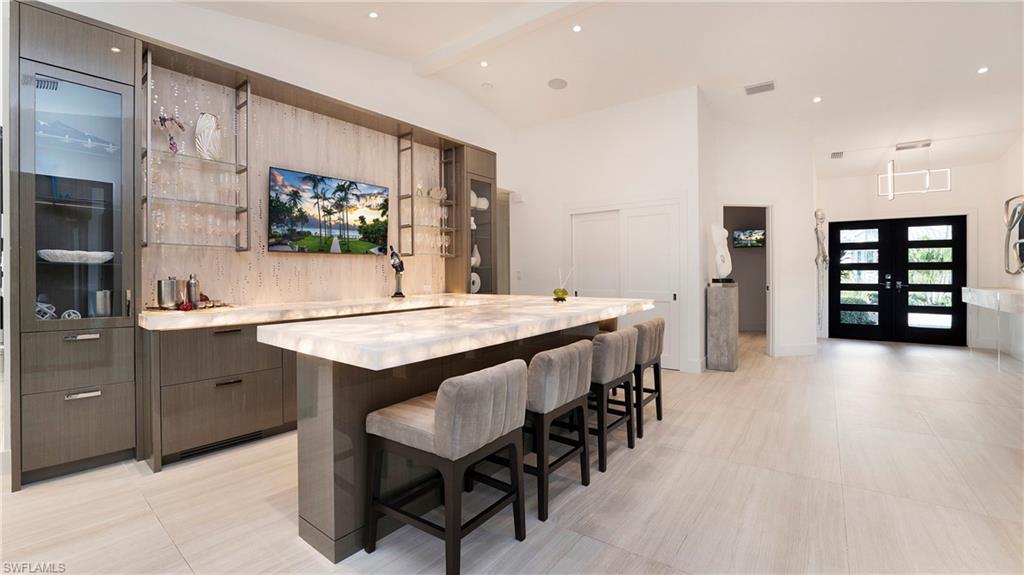 1650 Mullet Court Naples, FL 34102 - Photo 11 of 50