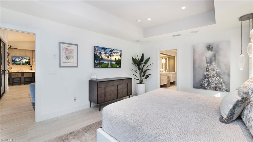 1650 Mullet Court Naples, FL 34102 - Photo 17 of 50