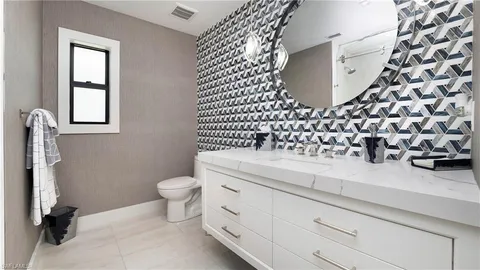 $3,495,000 | 1650 Mullet Court, Naples, FL 34102