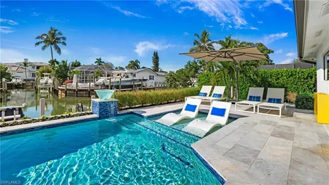 $3,495,000 | 1650 Mullet Court, Naples, FL 34102