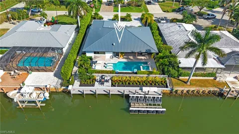 $3,495,000 | 1650 Mullet Court, Naples, FL 34102