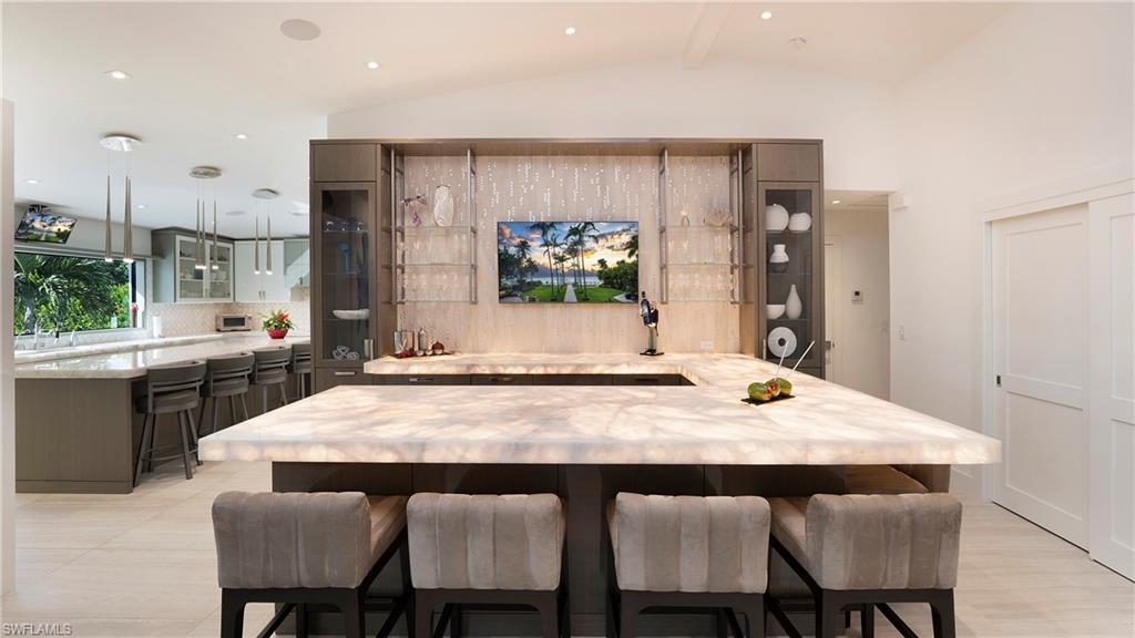 1650 Mullet Court Naples, FL 34102 - Photo 10 of 50