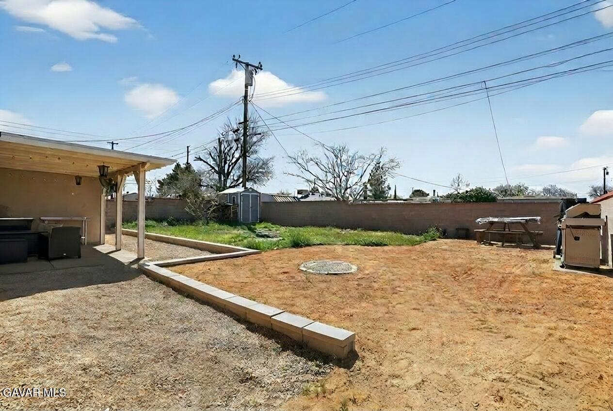 44423 Kingtree Avenue Lancaster, CA 93534 - Photo 26 of 33 26 (2)