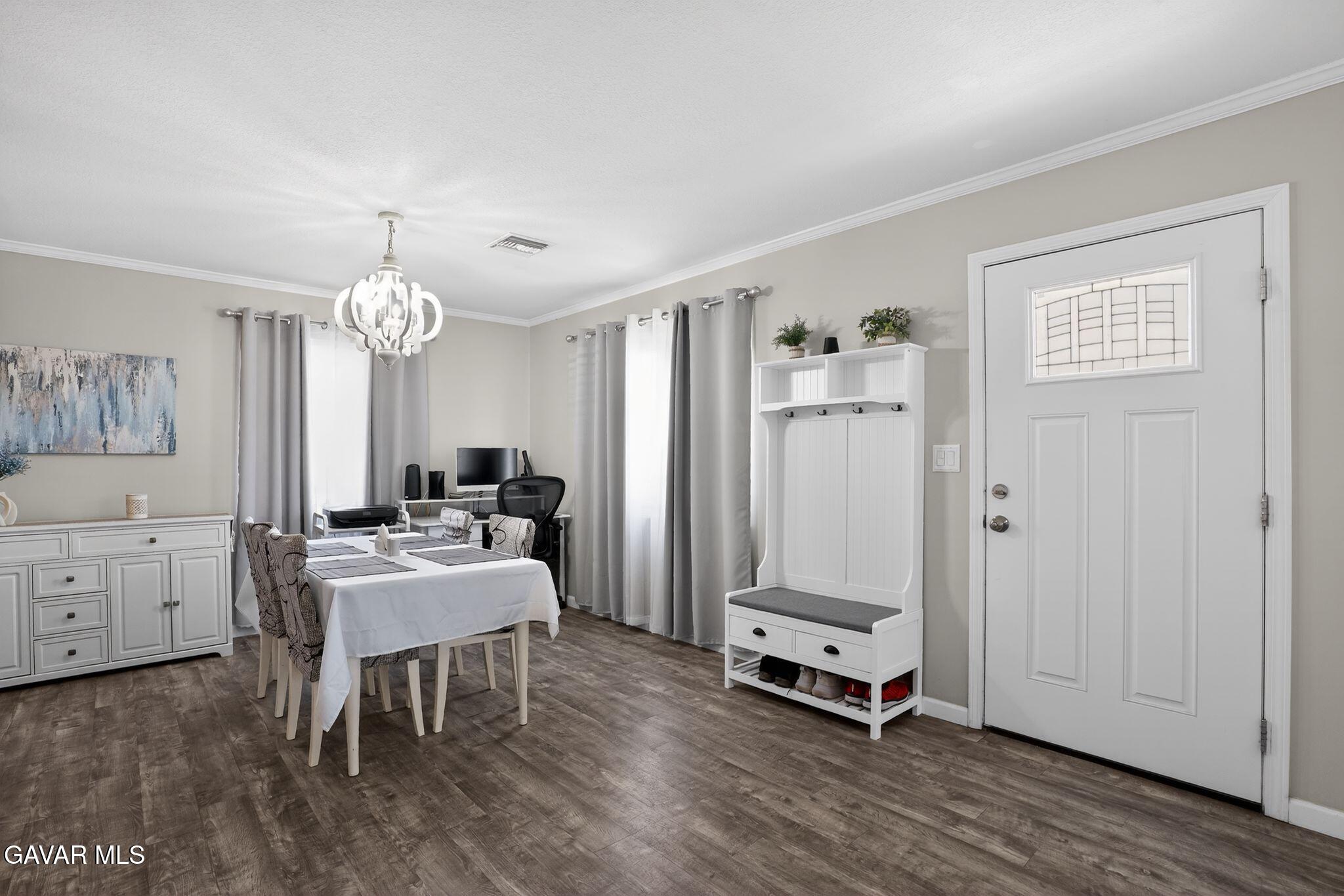 44423 Kingtree Avenue Lancaster, CA 93534 - Photo 6 of 33 3