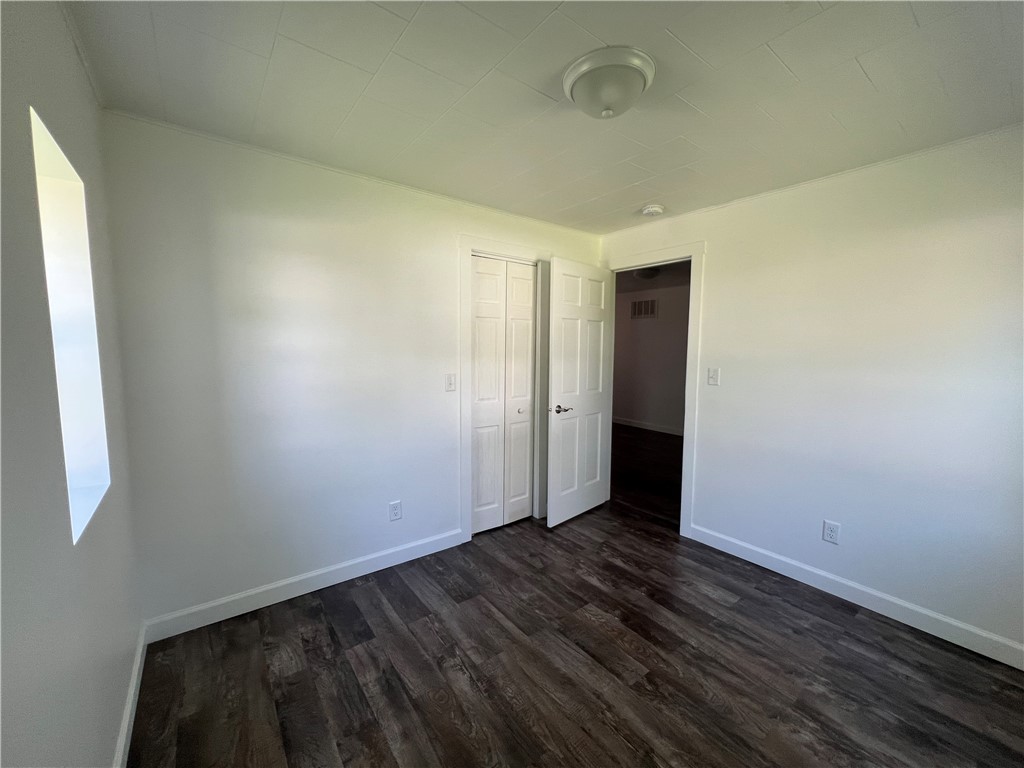 1702 North Summit Avenue Decatur, IL 62526 - Photo 12 of 20 Gallery Image 12