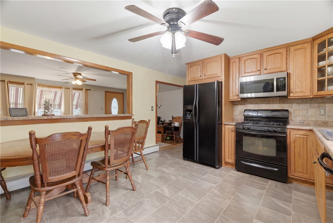 107 Irene Boulevard Woonsocket, RI 02895 - Photo 4 of 21