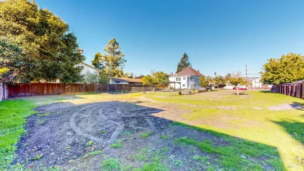 $719,000 | 316 Vallejo Street, Petaluma, CA 94952