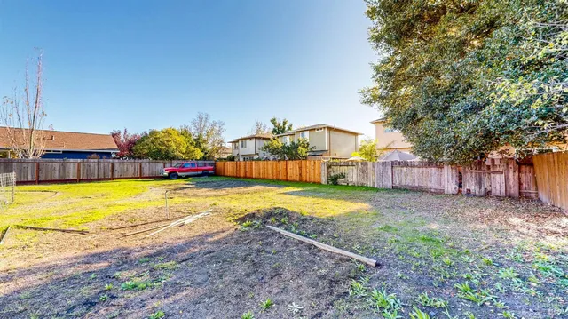 $950,000 | 316 Vallejo Street, Petaluma, CA 94952