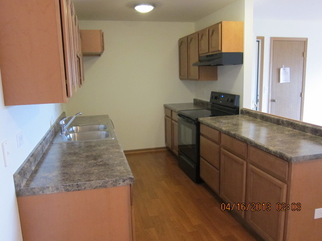923 Golf Course Road, Unit 5 Crystal Lake, IL 60014 - Photo 3 of 10