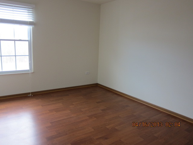 923 Golf Course Road, Unit 5 Crystal Lake, IL 60014 - Photo 8 of 10
