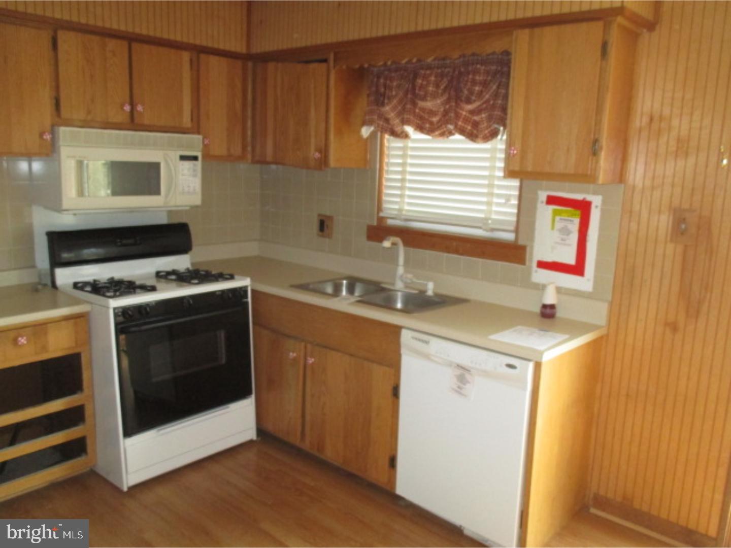 44 Eaves Mill Road Medford, NJ 08055 - Photo 7 of 12 Gallery Image 7