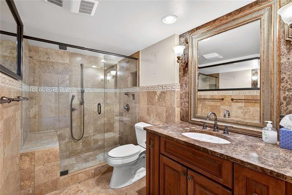 3530 Piedmont Road Northeast, Unit F9 Atlanta, GA 30305 - Photo 14 of 49