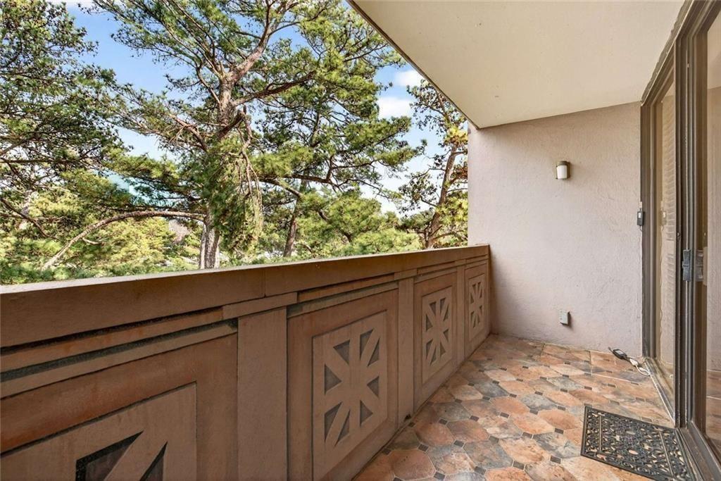 3530 Piedmont Road Northeast, Unit F9 Atlanta, GA 30305 - Photo 34 of 49