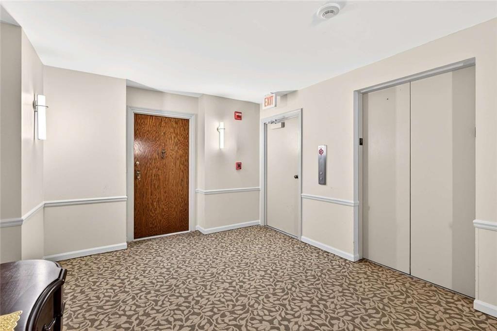 3530 Piedmont Road Northeast, Unit F9 Atlanta, GA 30305 - Photo 6 of 49