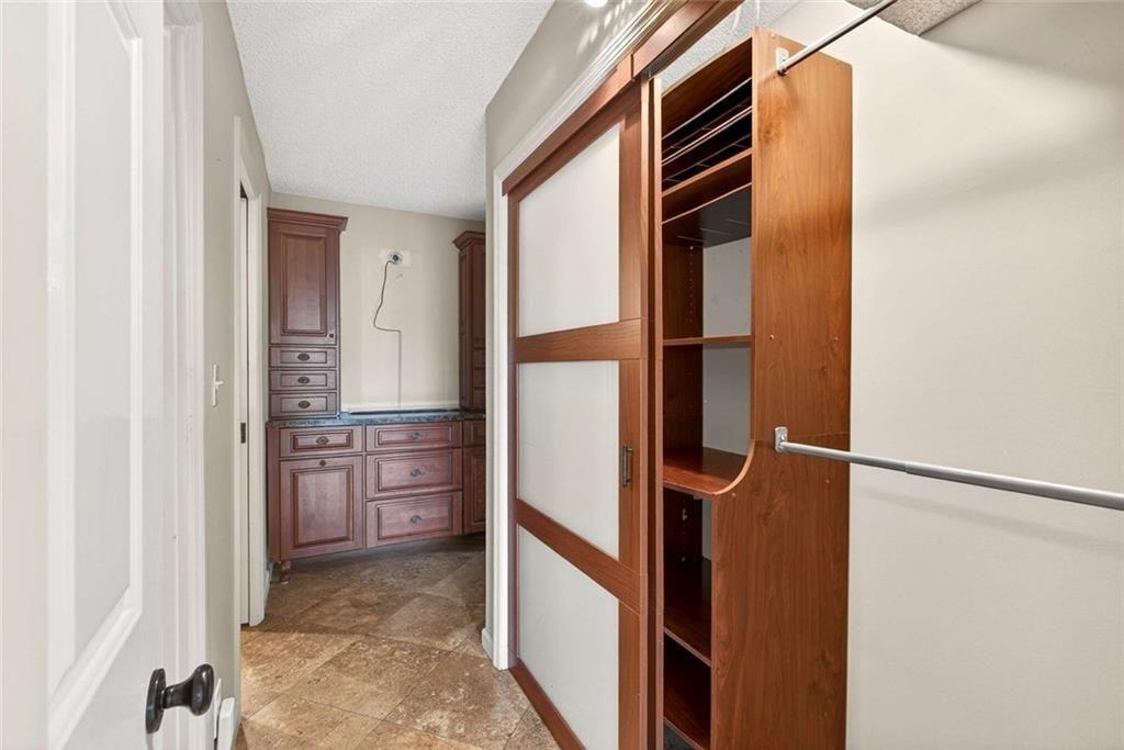3530 Piedmont Road Northeast, Unit F9 Atlanta, GA 30305 - Photo 10 of 49