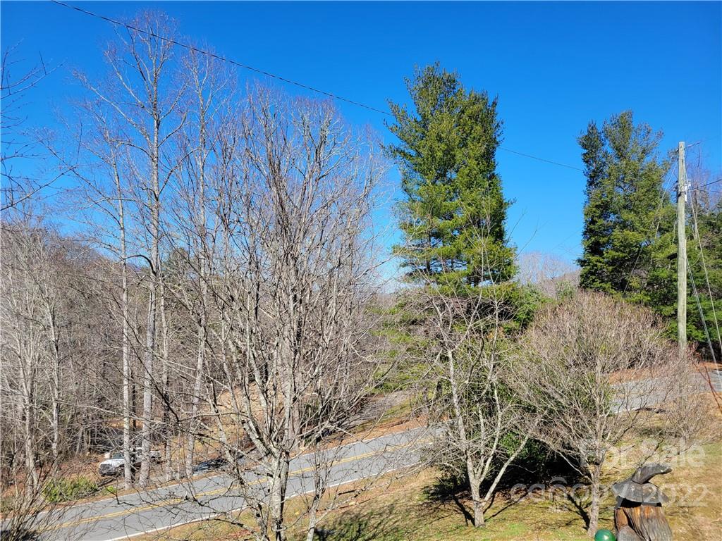 1626 7 Mile Ridge Road Burnsville, NC 28714 - Photo 20 of 39 Gallery Image 20