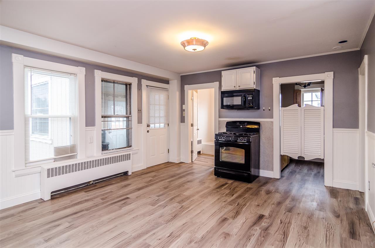 415 Cilley Road Manchester, NH 03103 - Photo 11 of 35