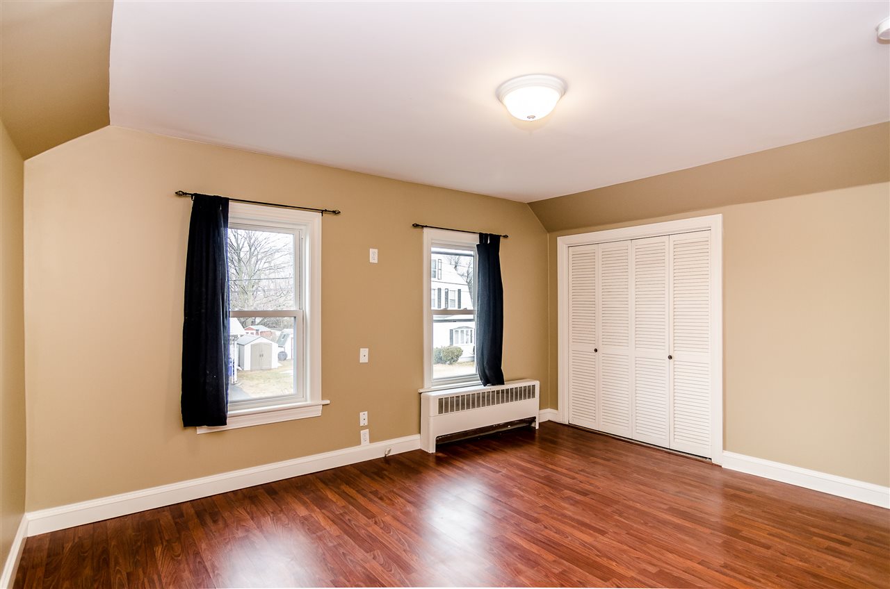 415 Cilley Road Manchester, NH 03103 - Photo 20 of 35