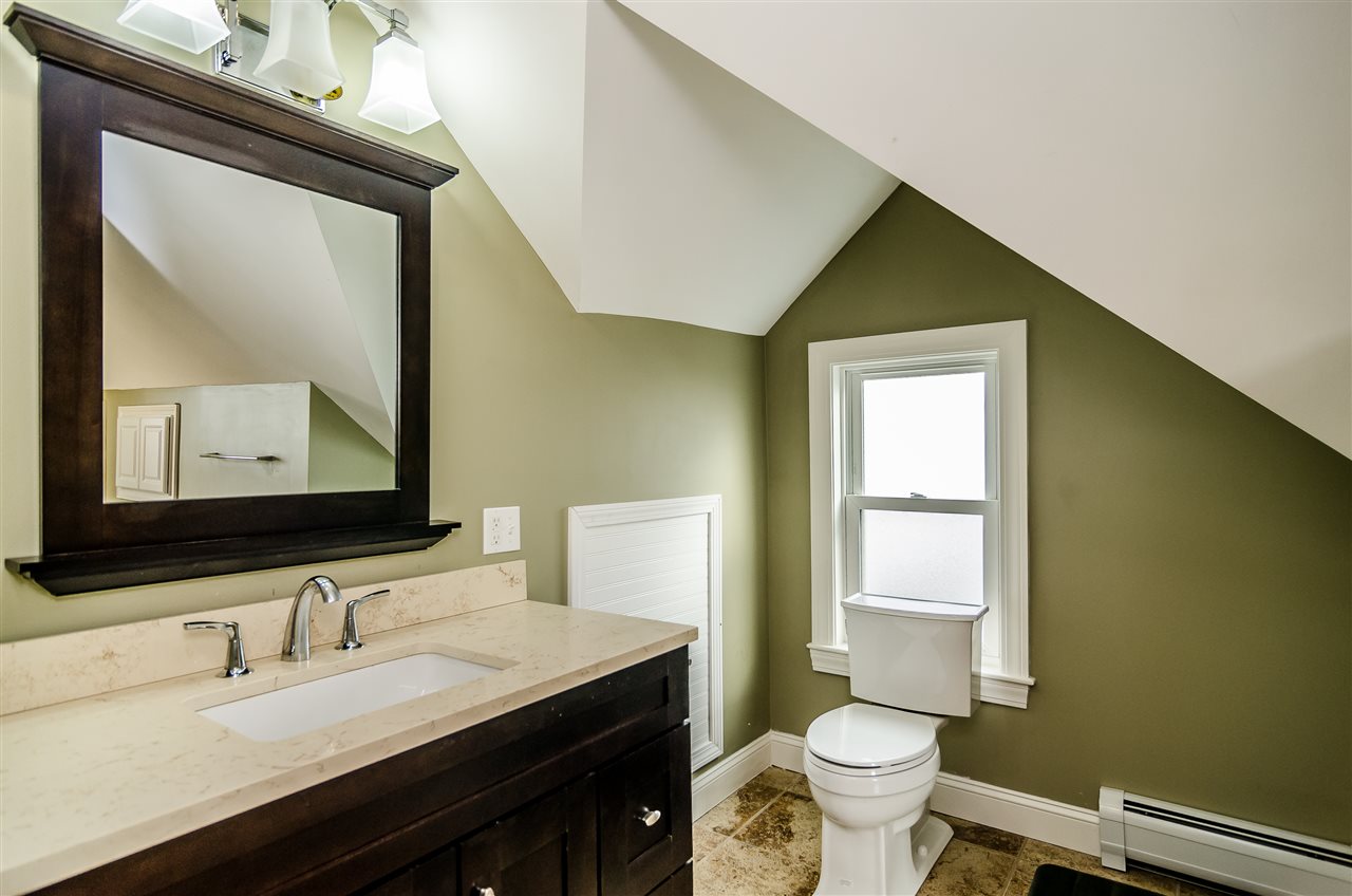 415 Cilley Road Manchester, NH 03103 - Photo 24 of 35