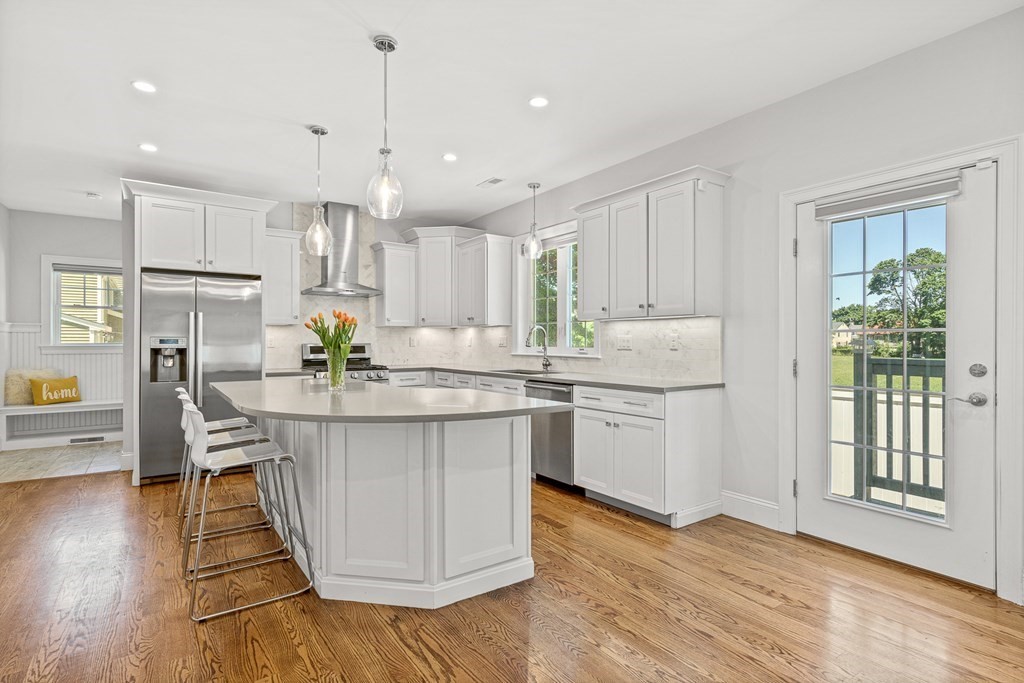 7 Nathaniel Road Winchester, MA 01890 - Photo 9 of 42 Gallery Image 9