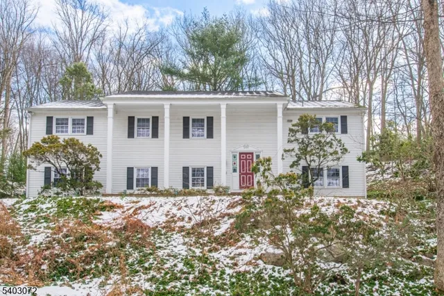 $675,000 | 26 Kitchell Road, Denville, NJ 07834