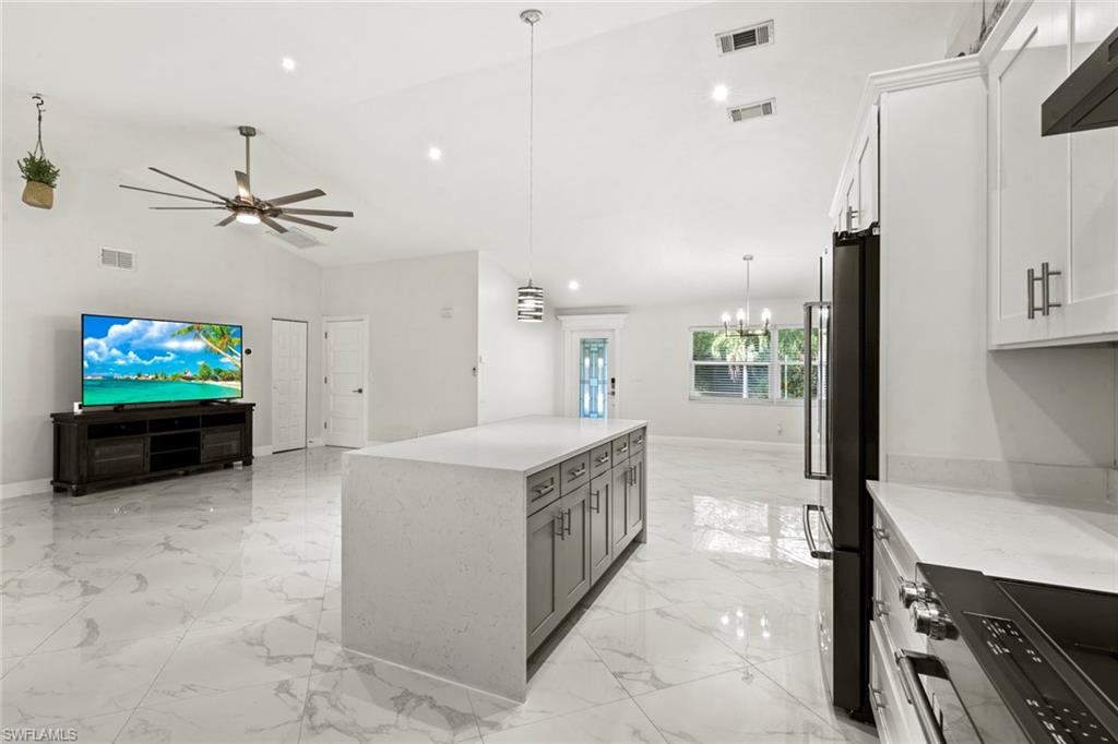 5696 Park Road Fort Myers, FL 33908 - Photo 10 of 35 Gallery Image 10