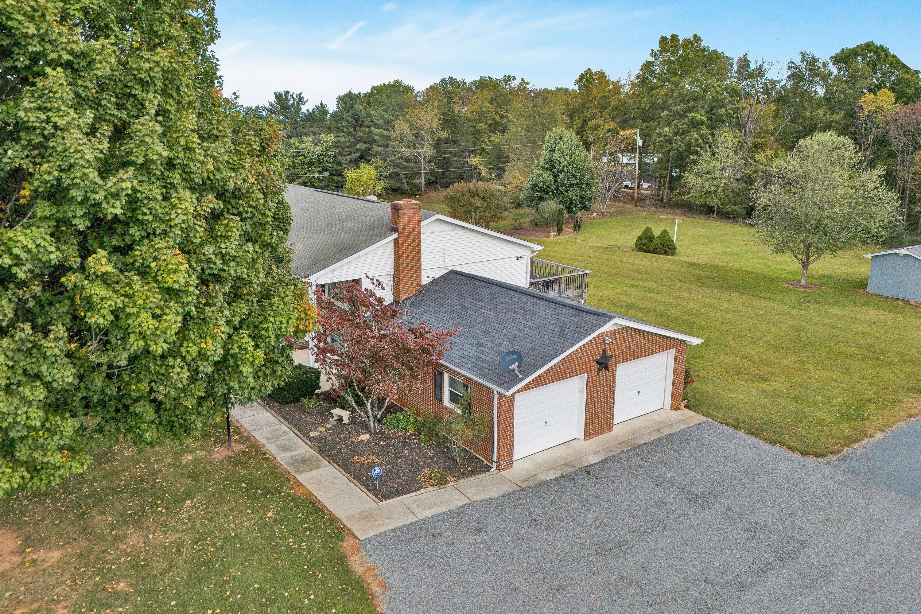 4060 Truman Hill Road Hardy, VA 24101 - Photo 3 of 49 03-DJI_20251010122907_0127