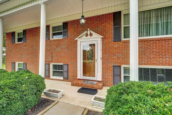 $424,950 | 4060 Truman Hill Road, Hardy, VA 24101