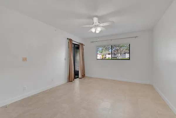 $2,200 | 15364 Lakes Of Delray Boulevard, Unit 45, Delray Beach, FL 33484