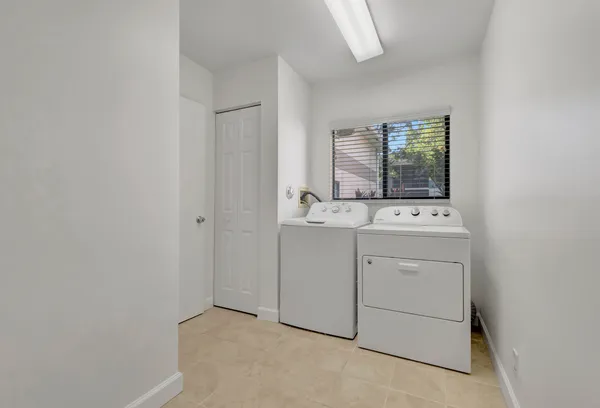 $2,200 | 15364 Lakes Of Delray Boulevard, Unit 45, Delray Beach, FL 33484