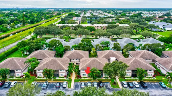 $2,200 | 15364 Lakes Of Delray Boulevard, Unit 45, Delray Beach, FL 33484