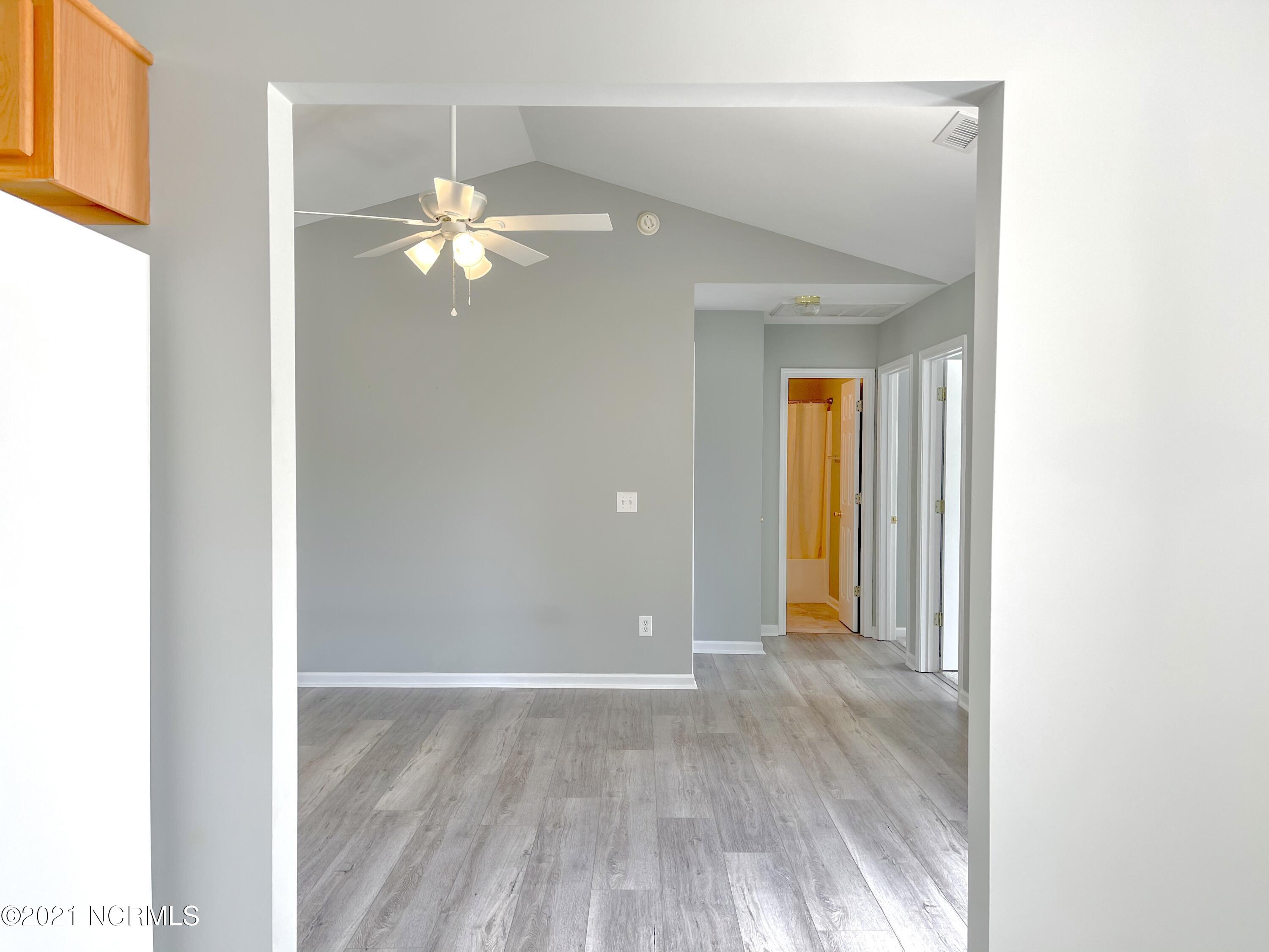 4532 Alder Ridge Road Wilmington, NC 28412 - Photo 14 of 48 View from the kitchen/ dining area into great room.