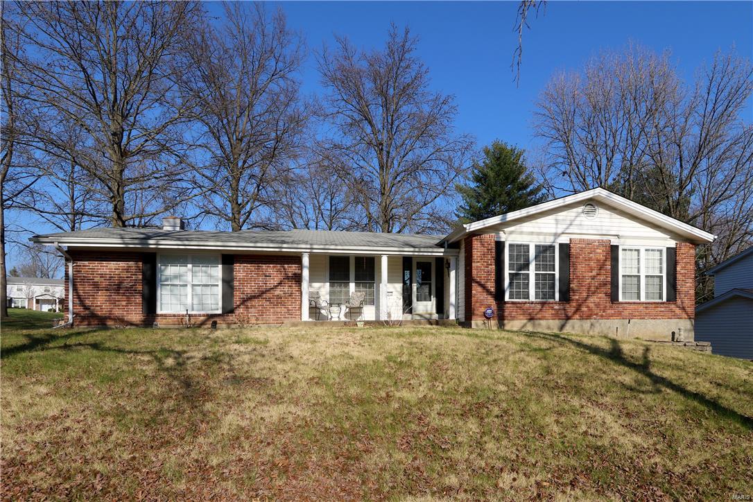 1232 Kennebec Road Chesterfield, MO 63017 - Photo 1 of 21 Gallery Image 1