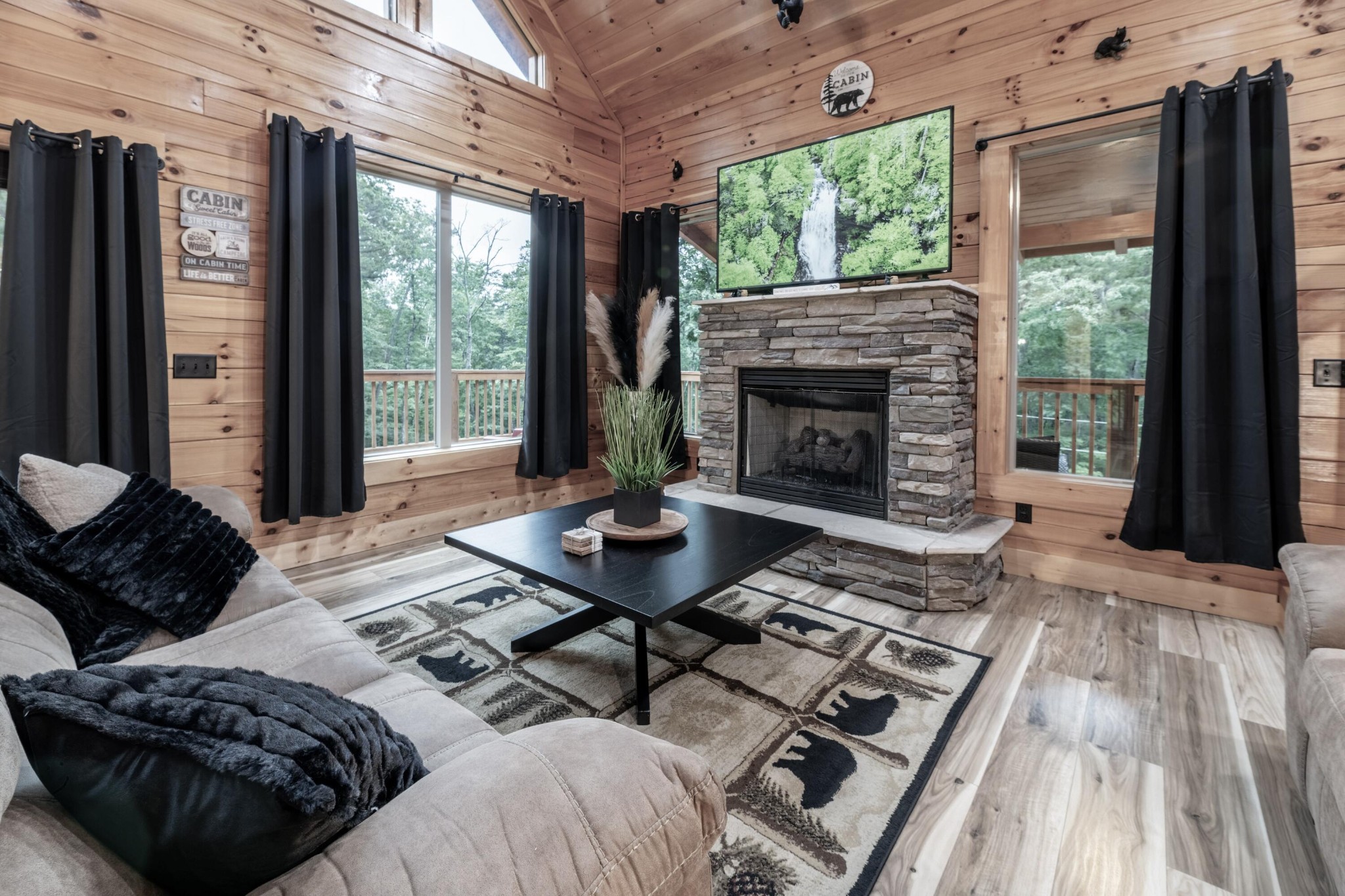 2118 Red Bud Road Sevierville, TN 37876 - Photo 3 of 70 Gallery Image 3