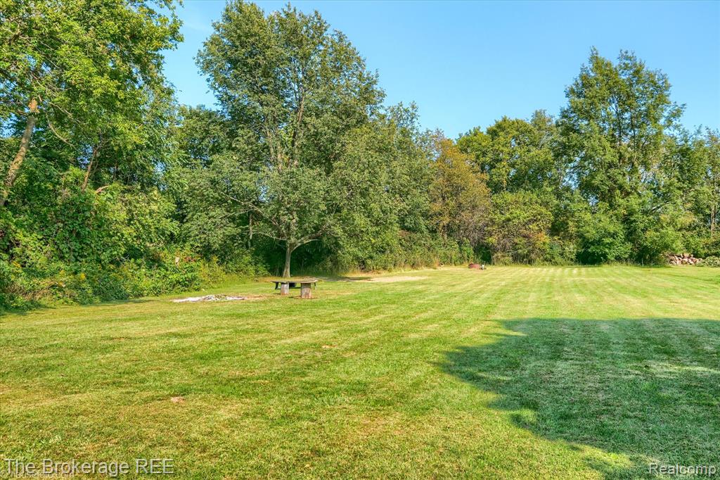 4168 North Irish Road Davison, MI 48423 - Photo 16 of 60