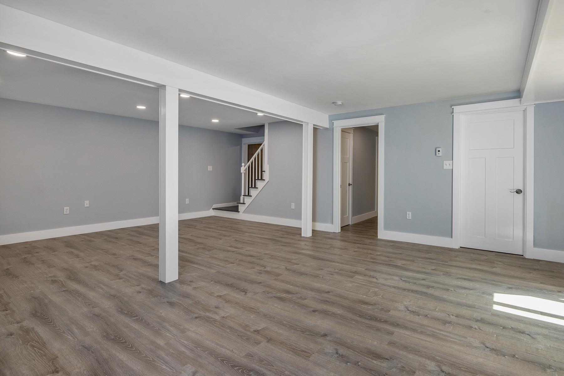 87 Mill Road Durham, NH 03824 - Photo 17 of 22 Gallery Image 17