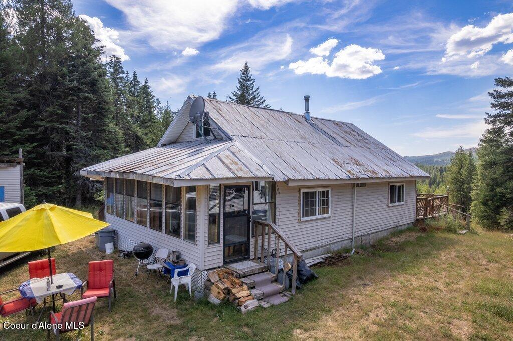207 Happy Valley Lane St. Maries, ID 83861 - Photo 29 of 37 Front Entrance