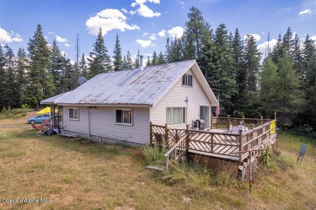 $369,000 | 207 Happy Valley Lane, St. Maries, ID 83861