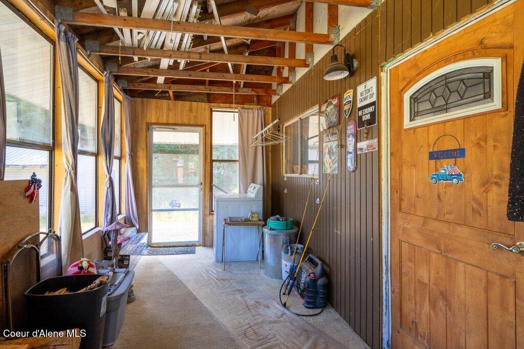 207 Happy Valley Lane St. Maries, ID 83861 - Photo 5 of 37 Covered Front Entrance