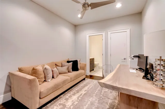 $4,800 | 1914 Maryland Street, Houston, TX 77006