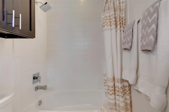 $4,800 | 1914 Maryland Street, Houston, TX 77006