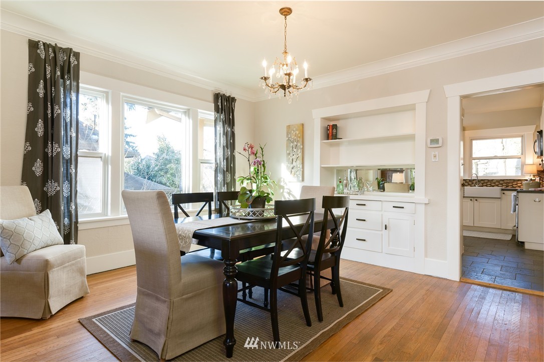 216 North 58th Street Seattle, WA 98103 - Photo 6 of 25
