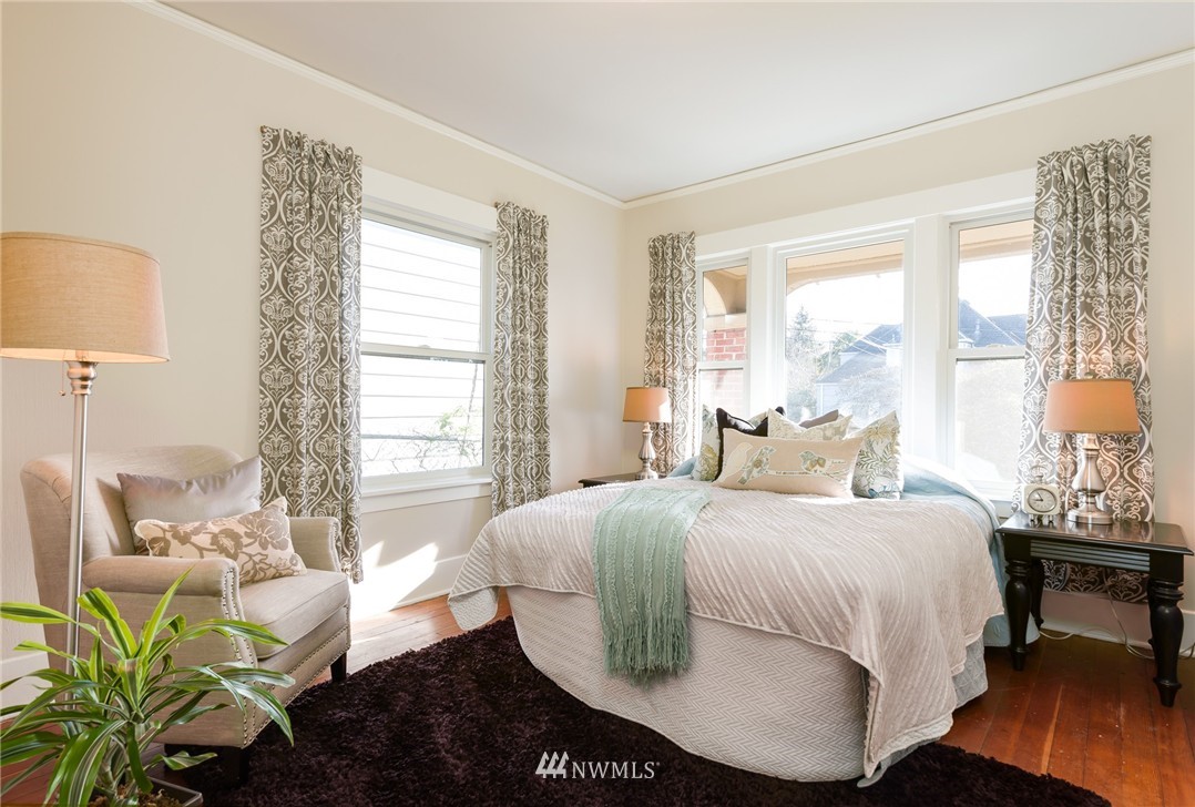216 North 58th Street Seattle, WA 98103 - Photo 10 of 25