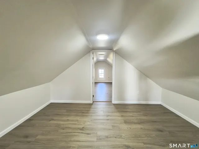 $2,600 | 186 West Washington Street, Unit 2, Bristol, CT 06010